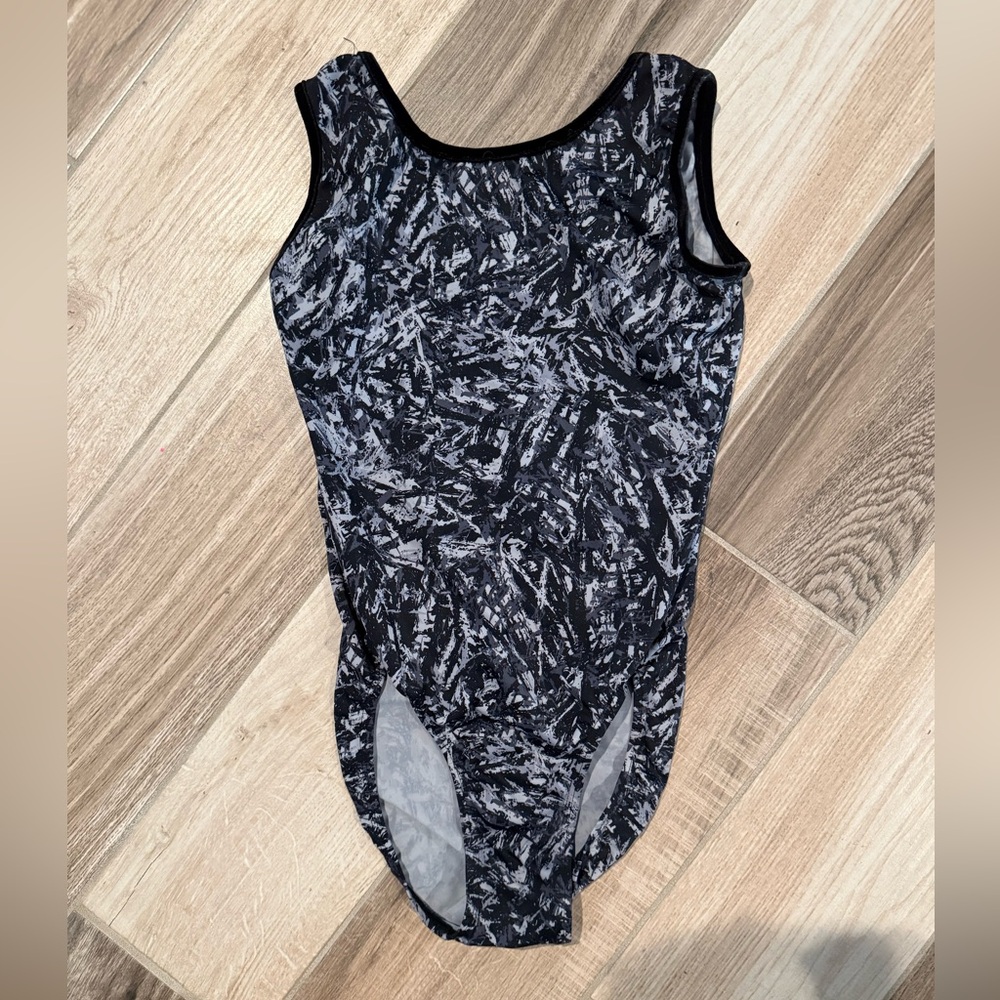 Rebecca’s Mom adult small leotard EUC